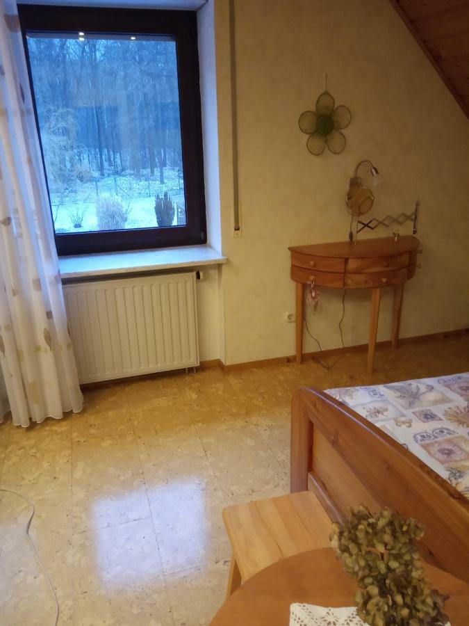 Kwatery Przy A4 Dabrowa Boleslawiecka Extérieur photo